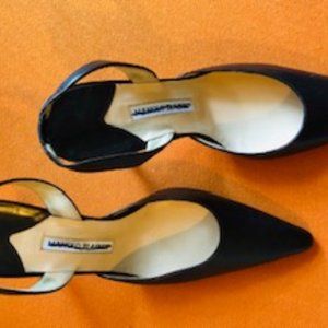Manolo Blanik Carolyne size 42 EU / US size 10